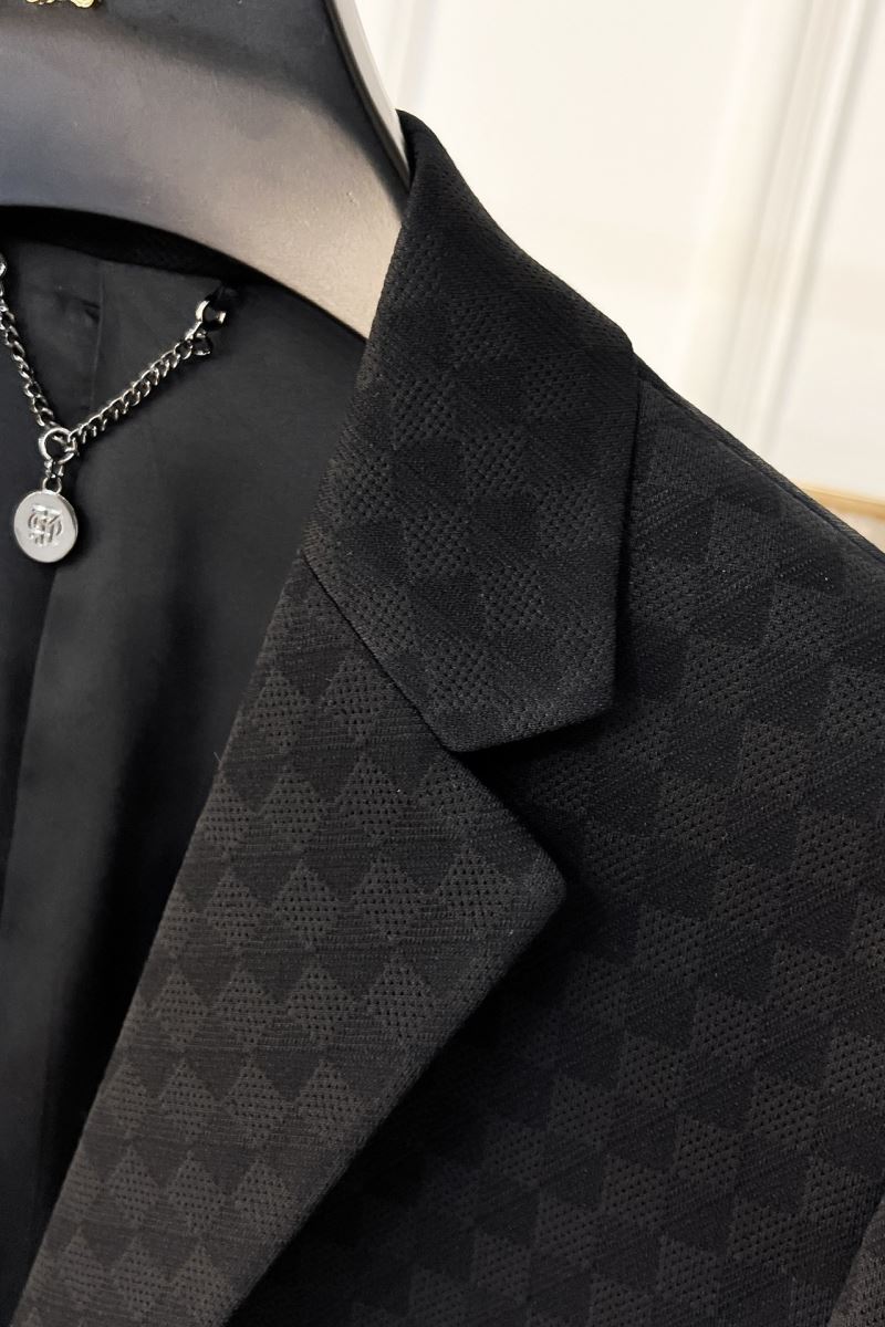 Louis Vuitton Outwear